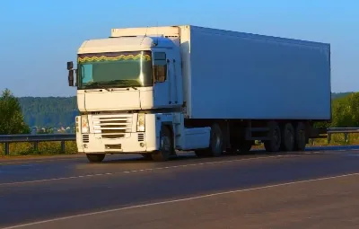 Antalya ile İzmit Arası Öğrenci Eşyası Taşıma